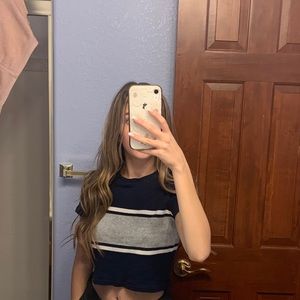 Brandy Melville Cropped Tee